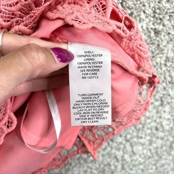 Nanette Lepore Top Women’s Small Rosetta Pink Crochet Lace Sleeveless Tank NWT - Picture 6 of 6